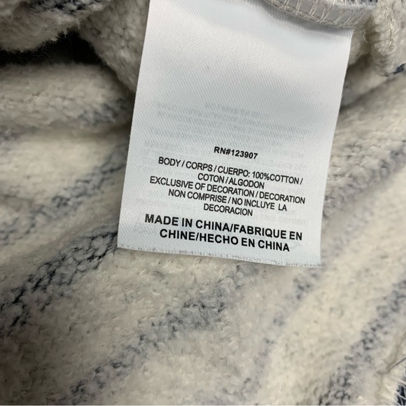 Sperry size small blue/gray Striped Lace-Up Hoodie front pocket - Picture 4 of 9